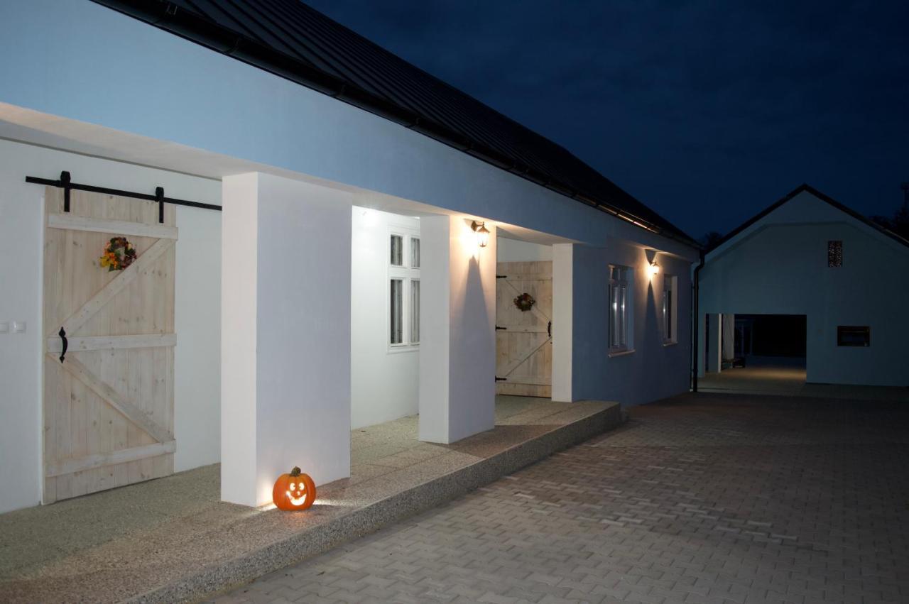 Apartmany Modry Dom Podhajska Exterior photo