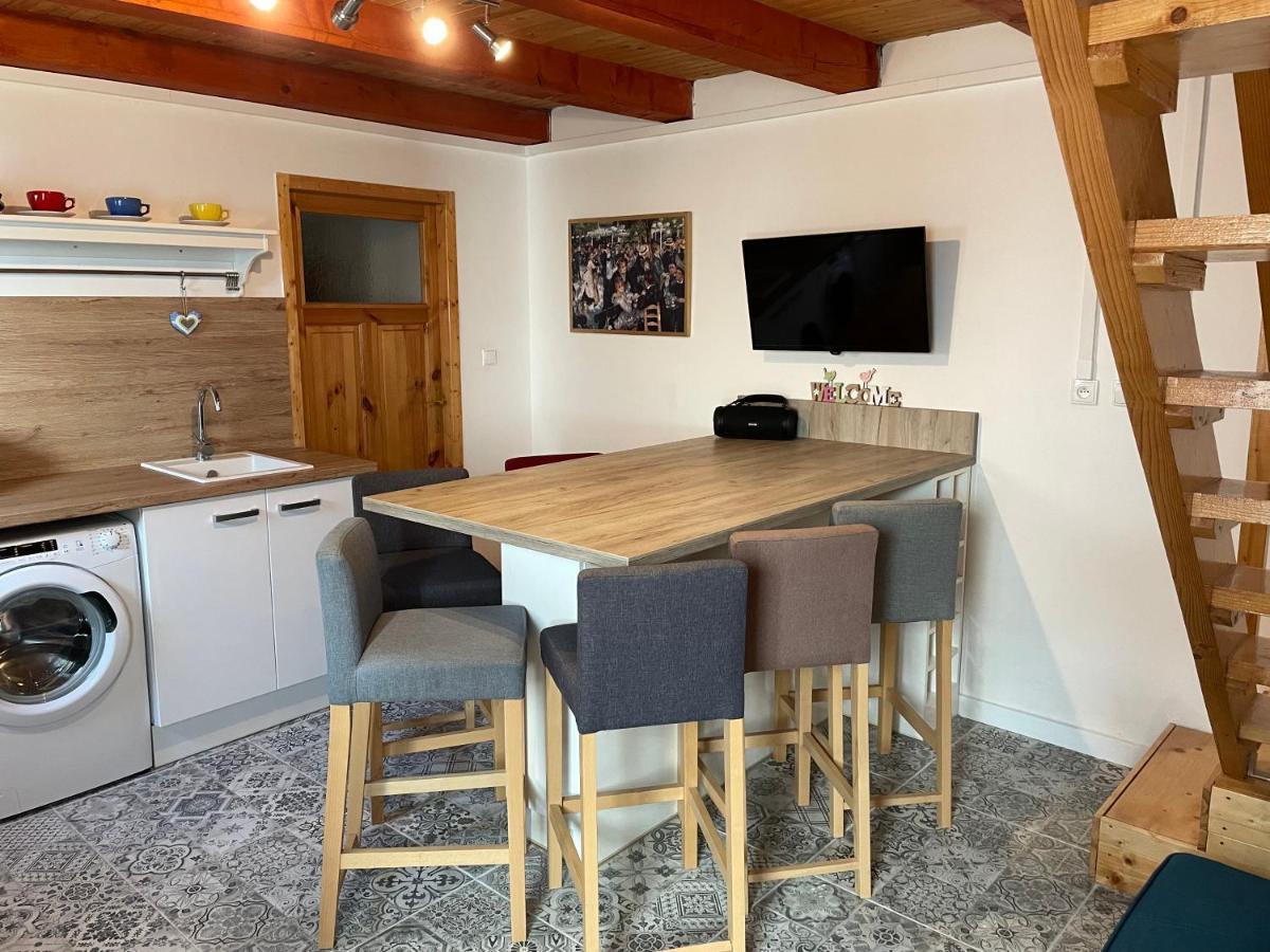 Apartmany Modry Dom Podhajska Exterior photo